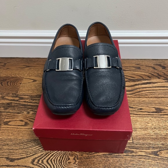 Ferragamo Men’s Blue Pebble Calf Leather Loafers main image 4